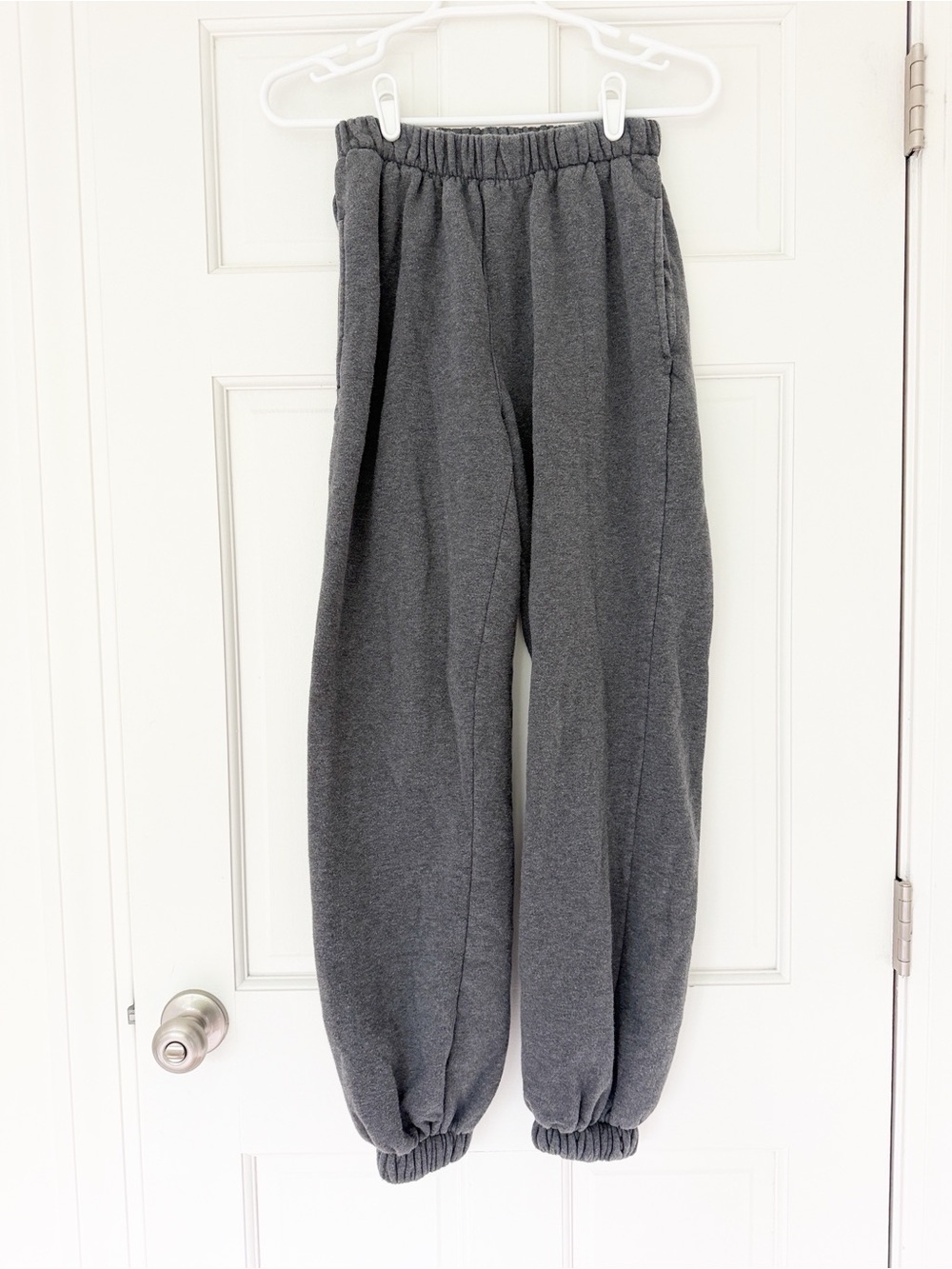 BRANDY MELVILLE sweatpants lounge pants grey one size S pockets